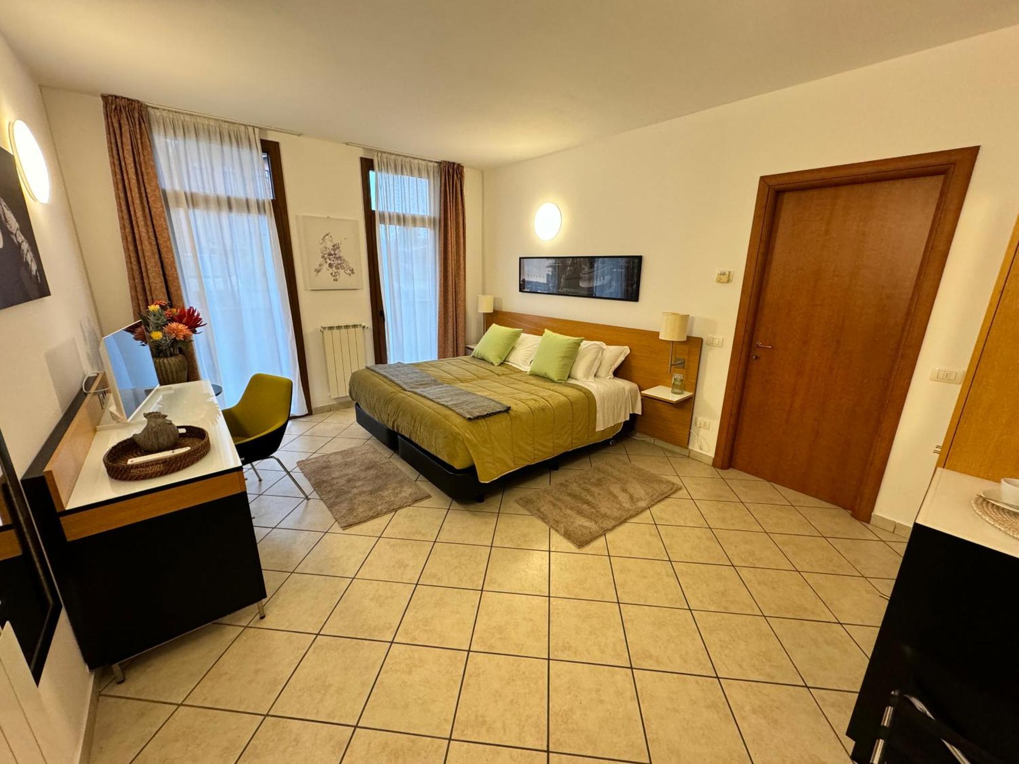 Residence Malpensa Somma Lombardo Eksteriør billede
